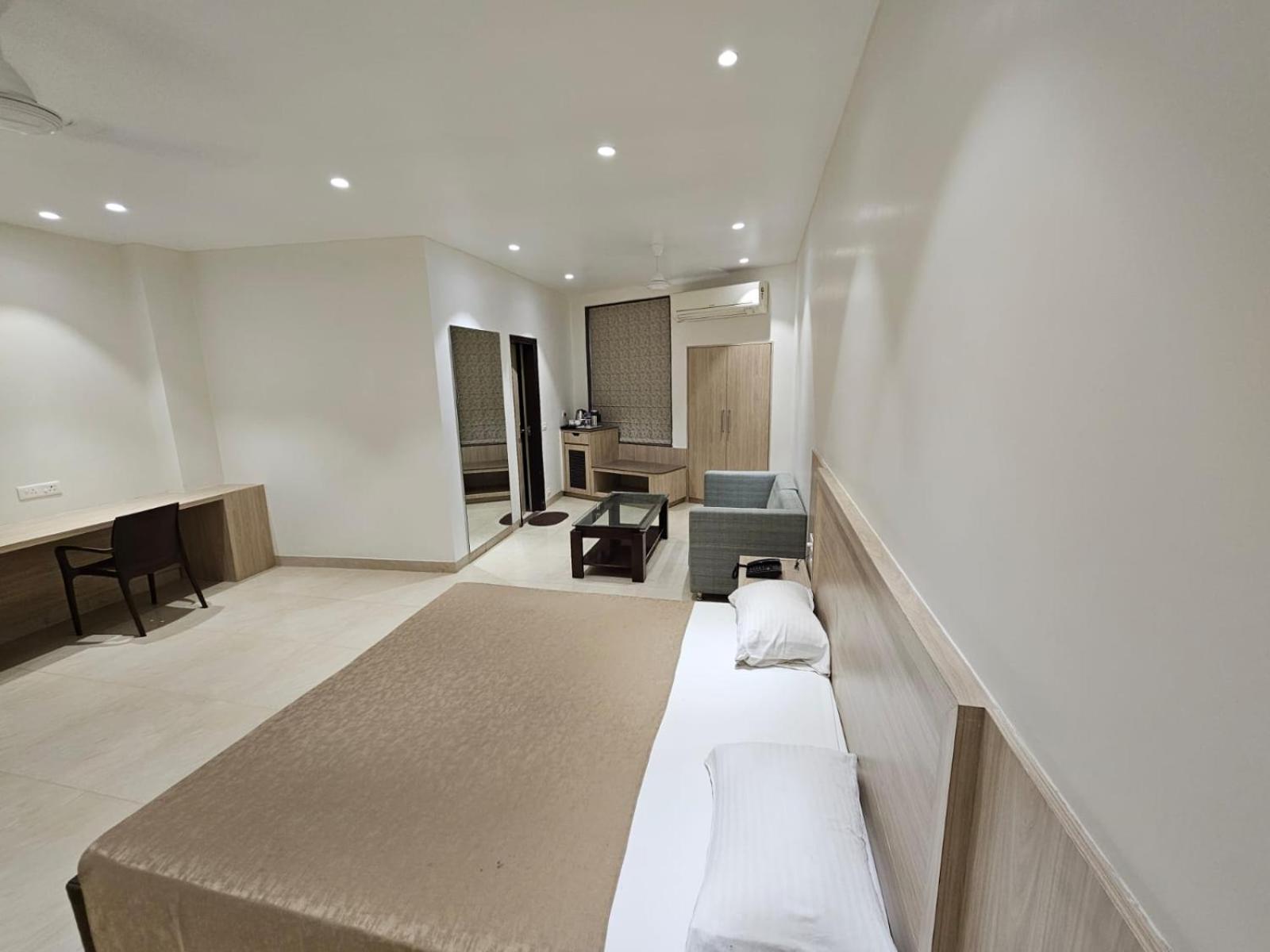 Hotel Bagla Atithi Banaras Váránasí Exteriér fotografie