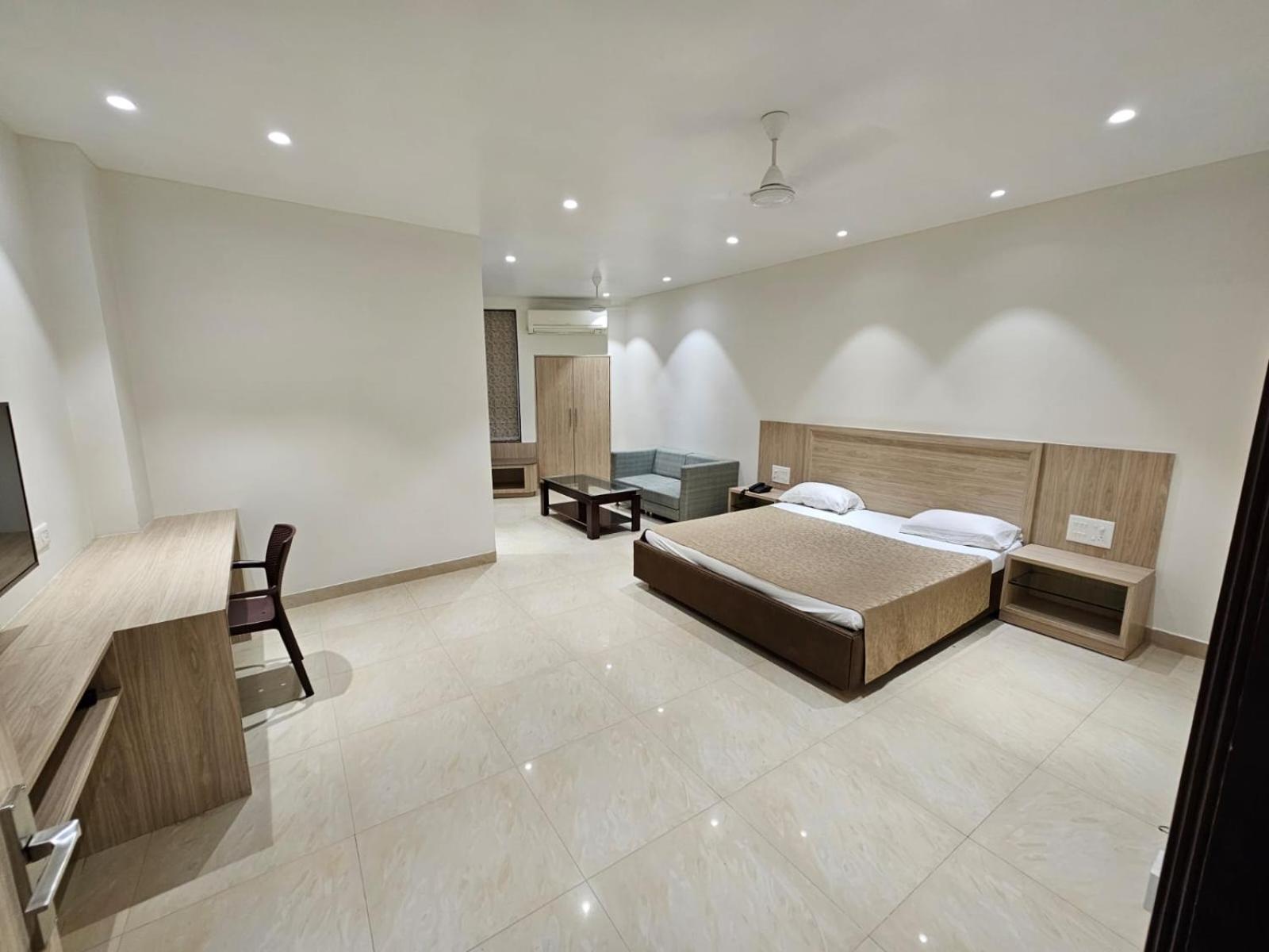 Hotel Bagla Atithi Banaras Váránasí Exteriér fotografie